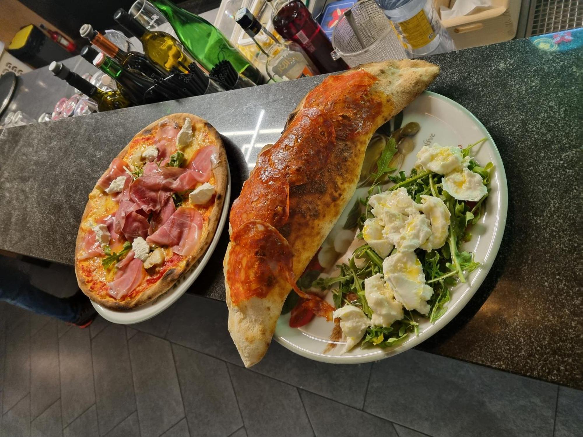 מלון Malvaglia Ristorante Pizzeria Al Posta, Con Alogio מראה חיצוני תמונה